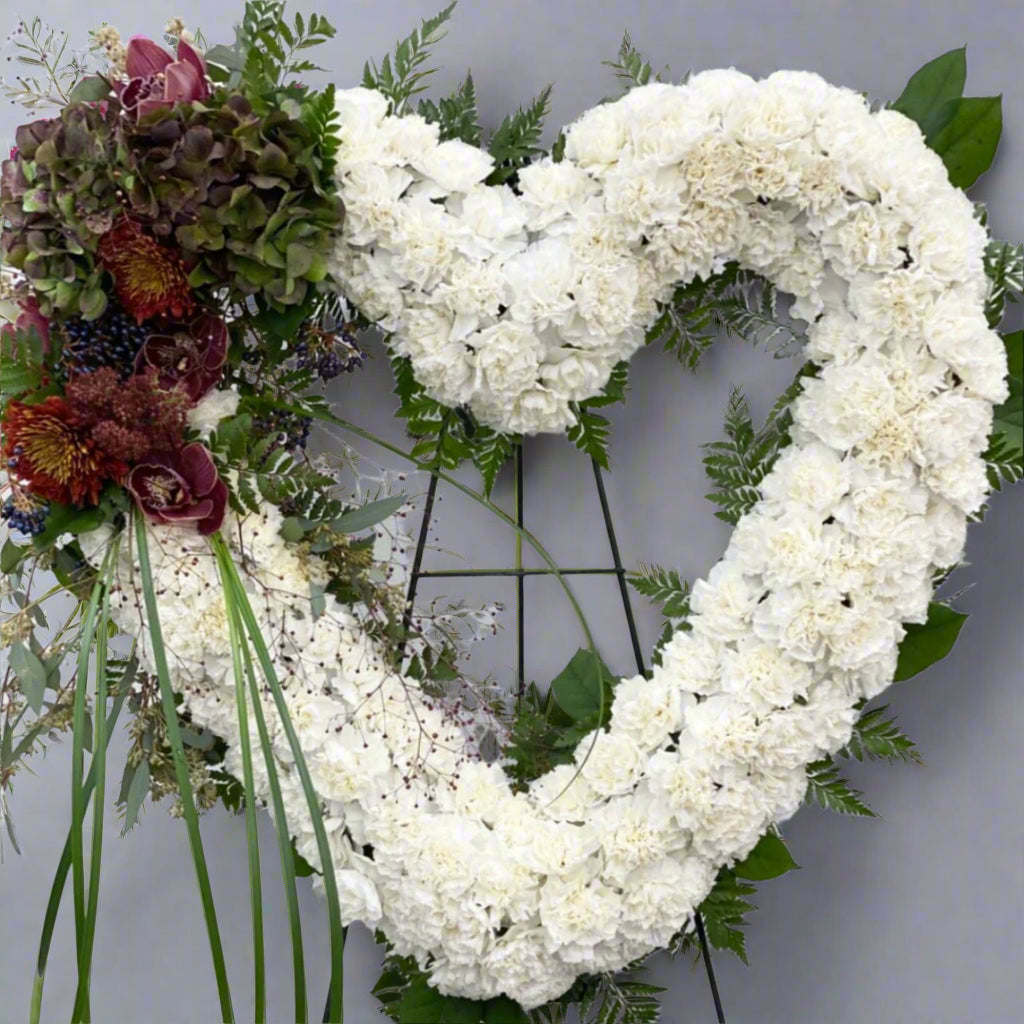 Wreath Burgundy Accent