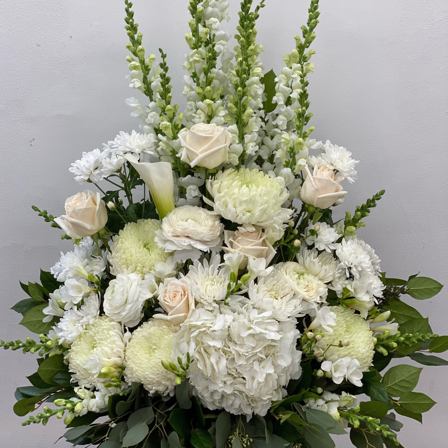 White Water Arrangement